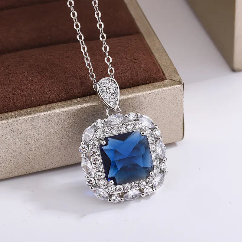 KissICON 💋 925 Silver Plated Women's Necklace - Color Zircon Pendant