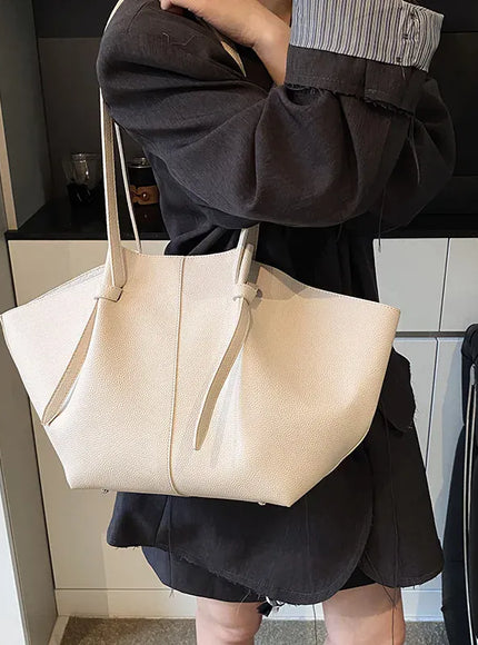Pleated Tote – Women's Wing-inspired Statement