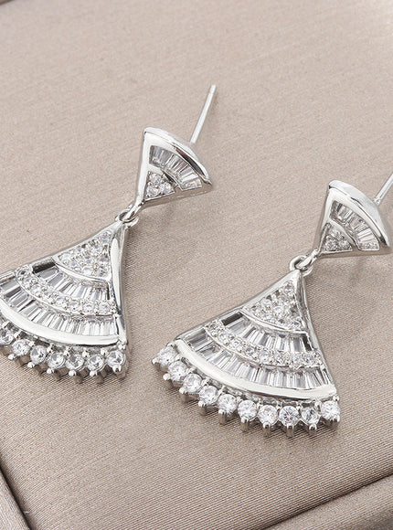 💋 Beautiful Shiny Zircon Triangle Earrings - Lightweight
