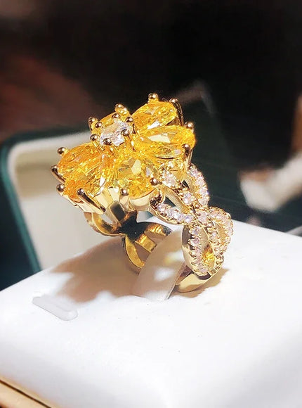 💋 New Women's Ring Yellow Zircon Flower - Silver Plated