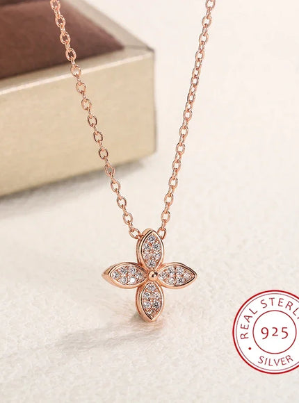 KissIcon Rose Gold Clover Necklace - Elegant Party Jewelry