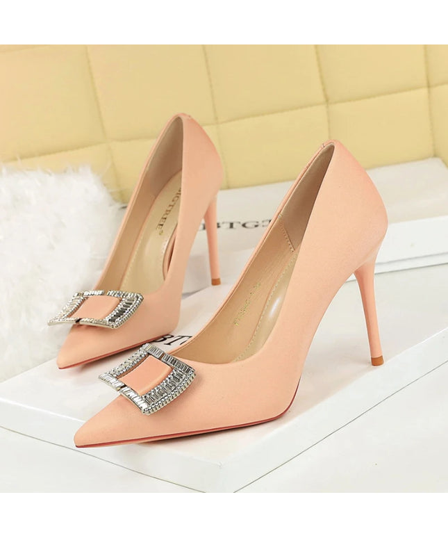 Fashionable High Heels For Women With Light Mouth