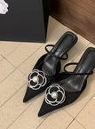 Black / 40