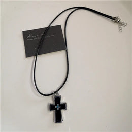 KissICON 8 Punk Rock Black Heart Cross Pendant Chain Necklace For Men Women Cool Hip Hop Street Vintage 90s Y2K Grunge Goth Accessories