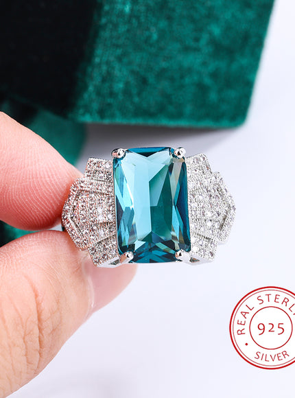 Kiss Icon Stylish S925 Silver Ring For Women Blue Zircon