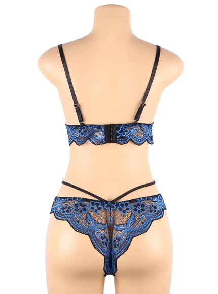 plus size sexy lingerie lace cross band embroidery decoration sexy bra panties lingerie set wholesale from M-5XL