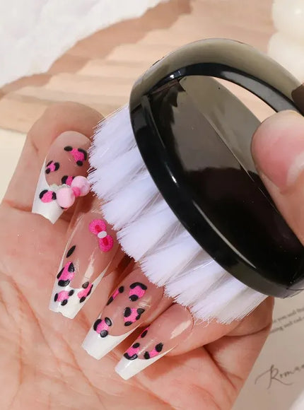 KissICON KissIcon Nail Brush For Deep Clean - Professional