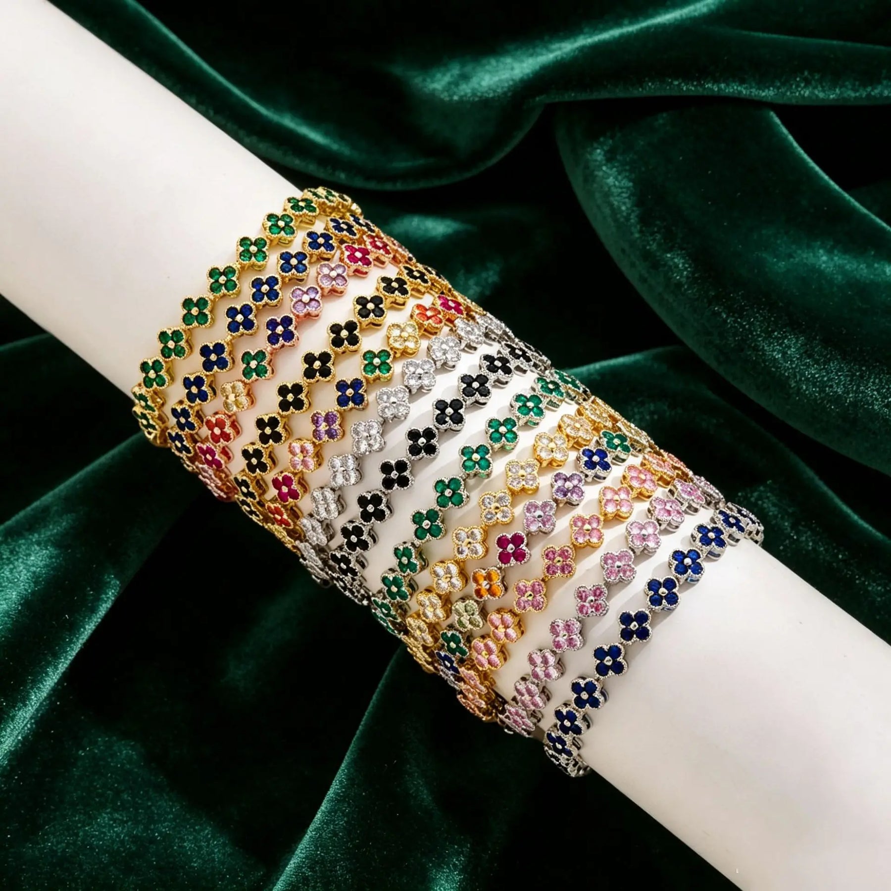 Colorful Zircon Lucky Four-Leaf Flower Bracelet for Women Flower CZ Stone Gold Plated Tennis Bracelet Fragrance Jewelry