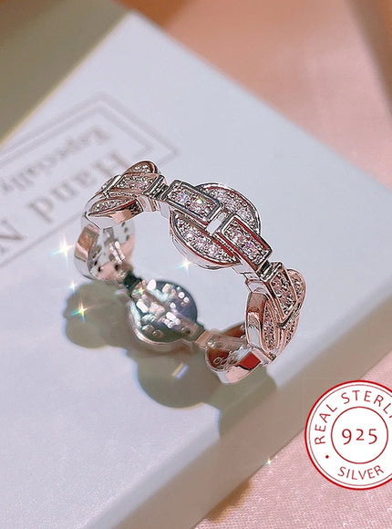 New Exquisite Ring for Women925 Silver Plated Hollow Ring Shiny Zircon Jewelry Fashion Wedding Bridal Jewelry Christmas Gift