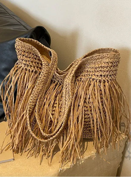 Tassel Hand-woven Holiday Shoulder Bag