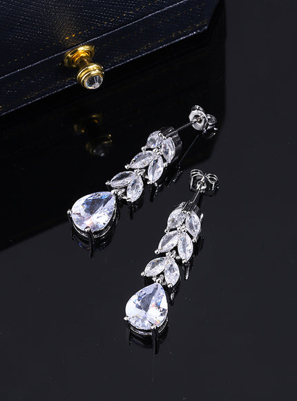 Stylish S925 Silver Earrings Women Luxury Shiny Zircon Rings