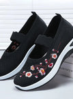 black / 40