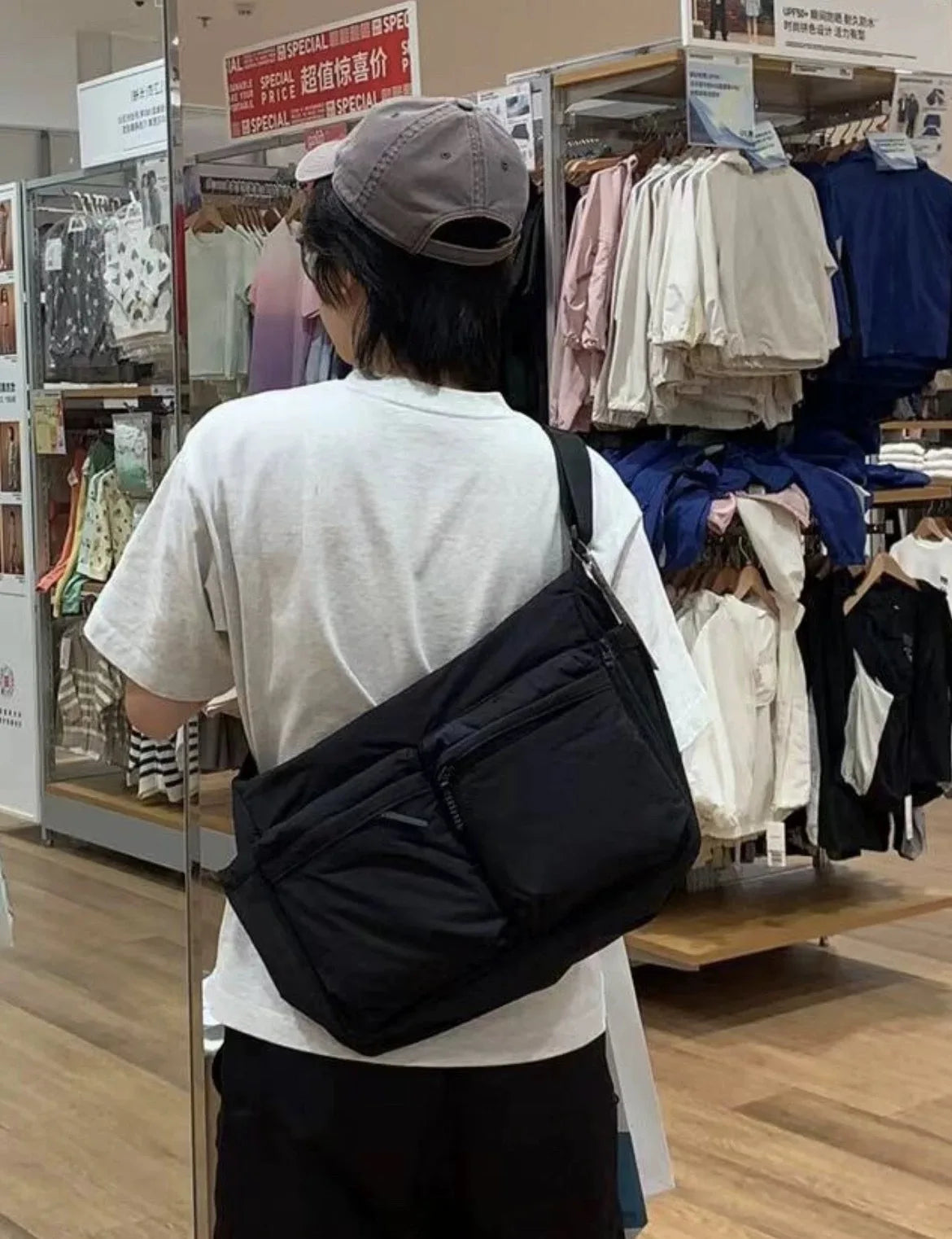 2026 NEW Top Quality Thickened Casual Messenger Bag, Single Shoulder Large Capacity Laptop Multi Pocket Sports Bag for Men Women