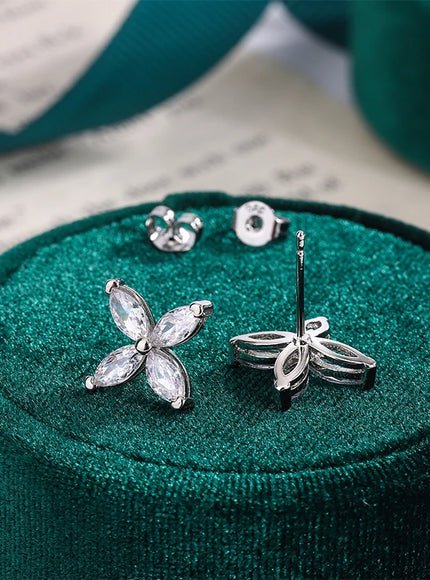 KissIcon Four Leaf Clover Stud Earrings Silver CZ - Luck
