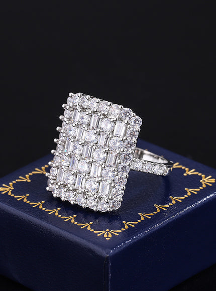 Luxurious 925 Sterling Silver Ring for Women Stylish Party Jewelry Full of Diamond Zircon Rings Engagement Rings Classic Gifts