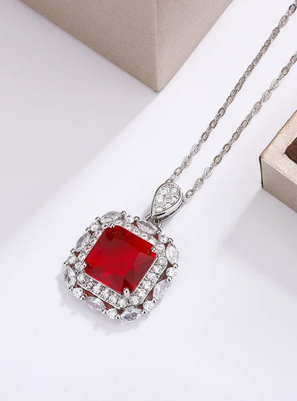 💋 925 Silver Plated Women's Necklace - Color Zircon Pendant