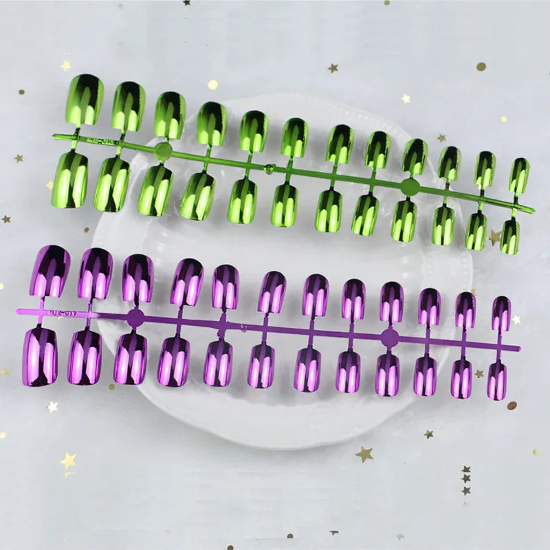 KissICON Kiss Icon 24Pcs Press On Nails - Holographic