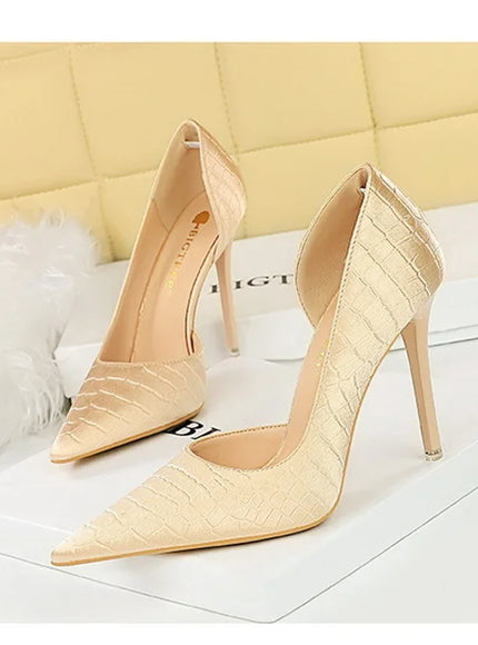 Fashion Suede Black Women Simple Pumps Wine Glasses