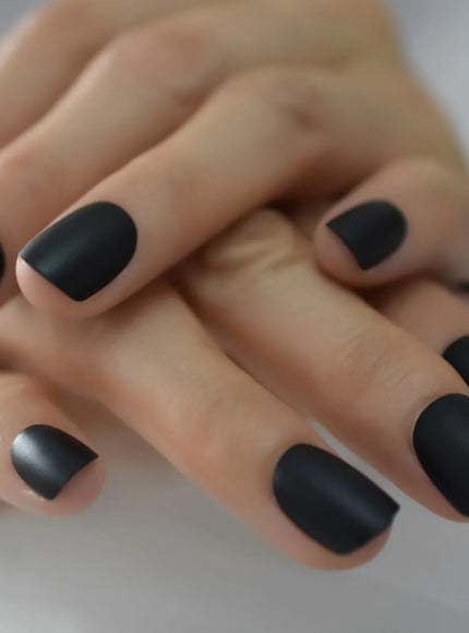 KissIcon Short Matte Black Press On Nails -