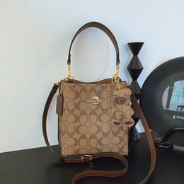 Fashionable style, elegant and luxurious handbag in the shape of a bucket, versatile and suitable for all occasions, single-shou