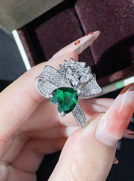 Exquisite Silver Plated Ladies Green Heart Zircon Bow Ring