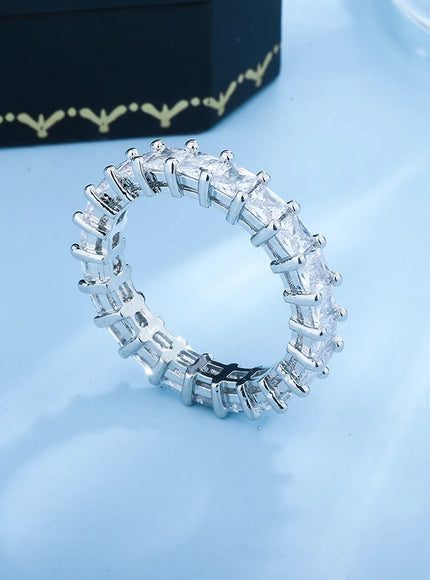 New Women's Simple Zircon 925 Silver Ring AAAA Shiny Zircon Wedding Ring Fashion Eternal Promise Ring Couple Ring Christmas Gift