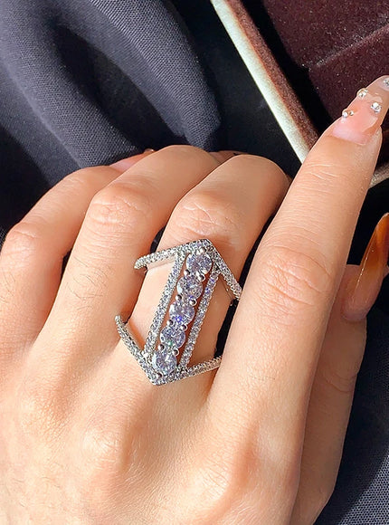 KissIcon New Stylish Finger Ring - Zirconia Luxury