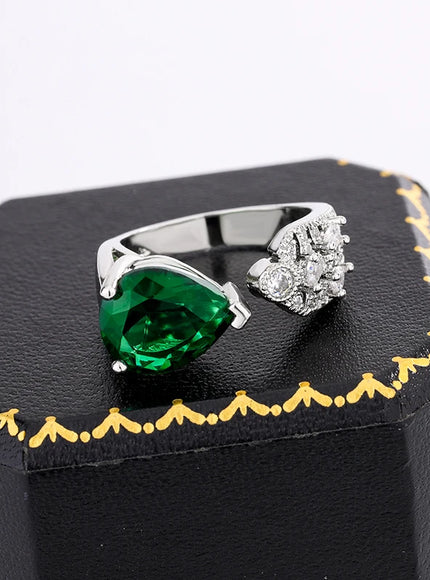 Stylish 925 Silver Ring for Women with High Quality Zircon Jewelry Set with Green Zircon Opening Ring Party Jewelry Bridal Ring