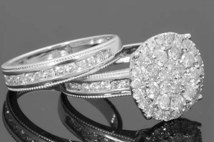 KissIcon Two Carat Diamond Ring 18K Gold - VS2 Clarity