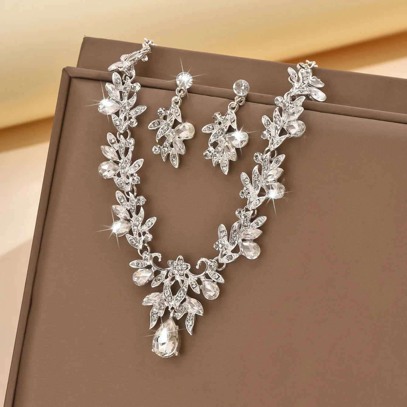 3pcs New Fashion Necklace Sets for Women Waterdrop Collar Choker Necklace Earring Jewelry Set for Prom Birthday Bridal Wedding