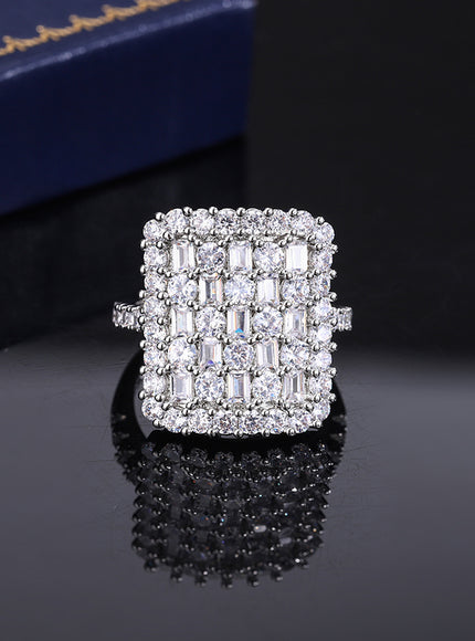 Luxurious 925 Sterling Silver Ring for Women Stylish Party Jewelry Full of Diamond Zircon Rings Engagement Rings Classic Gifts