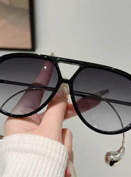 Oversized Double Bridge Pilot Sunglasses