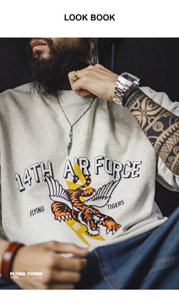 Maden Men's Vintage Print Sweatshirt Light Grey Loose Fit Knit Pullover Long Sleeve Round Neck Casual Top for Spring and Autumn