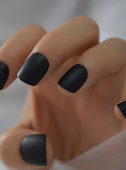 KissIcon Short Matte Black Press On Nails -
