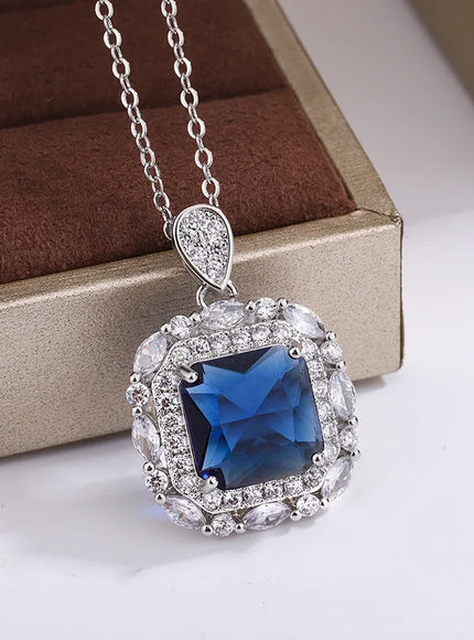 💋 925 Silver Plated Women's Necklace - Color Zircon Pendant