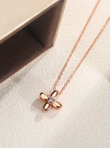 KissIcon Rose Gold Clover Necklace - Elegant Party Jewelry