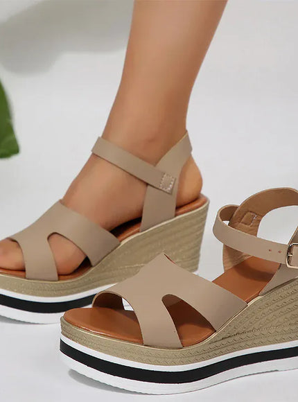 KissICON Plus Size Thick Sole Chunky Platform Shoes Ankle