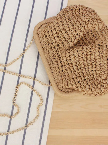 Beach Vacation Straw Metal Chain Crossbody –