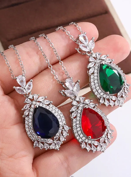 KissIcon Elegant 925 Silver Plated Necklace- Zircon Pendant