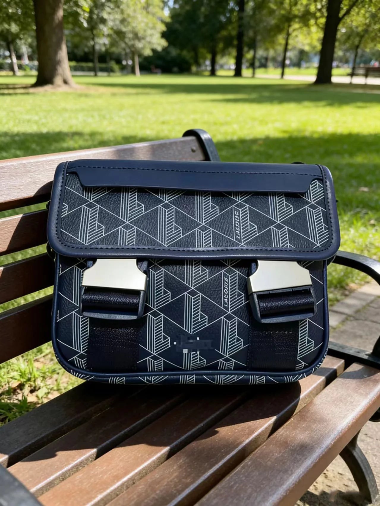 2026 New Men's Vintage Printed Crossbody Bag, Business Commuter Pu Leather Waterproof Shoulder Bag Storage Bag