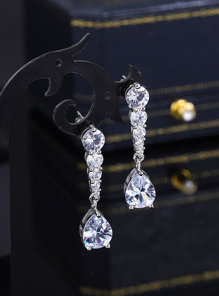 Exquisite Fashion Lady AAA Zircon Hanging Drop Shape Earrings White Leaf Wedding Jewelry Factory Wholesale 925 Silver Plated