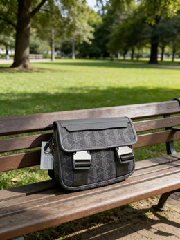 2026 New Men's Vintage Printed Crossbody Bag, Business Commuter Pu Leather Waterproof Shoulder Bag Storage Bag