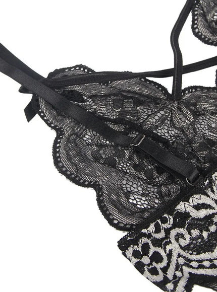 plus size sexy lingerie lace cross band embroidery decoration sexy bra panties lingerie set wholesale from M-5XL