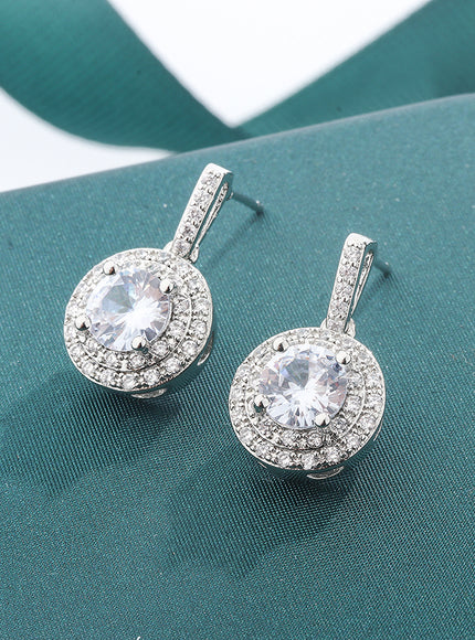 KissIcon Sterling Silver Earrings - Retro Diamond Look