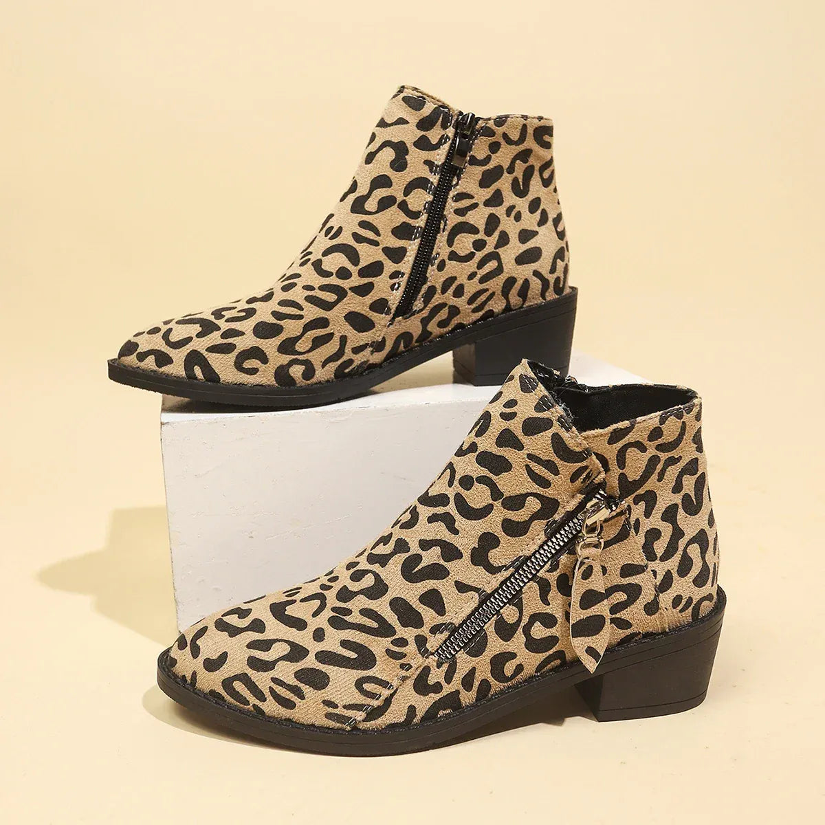 KissICON Woman Boots Leopard Print 2024 Autumn Women's Short