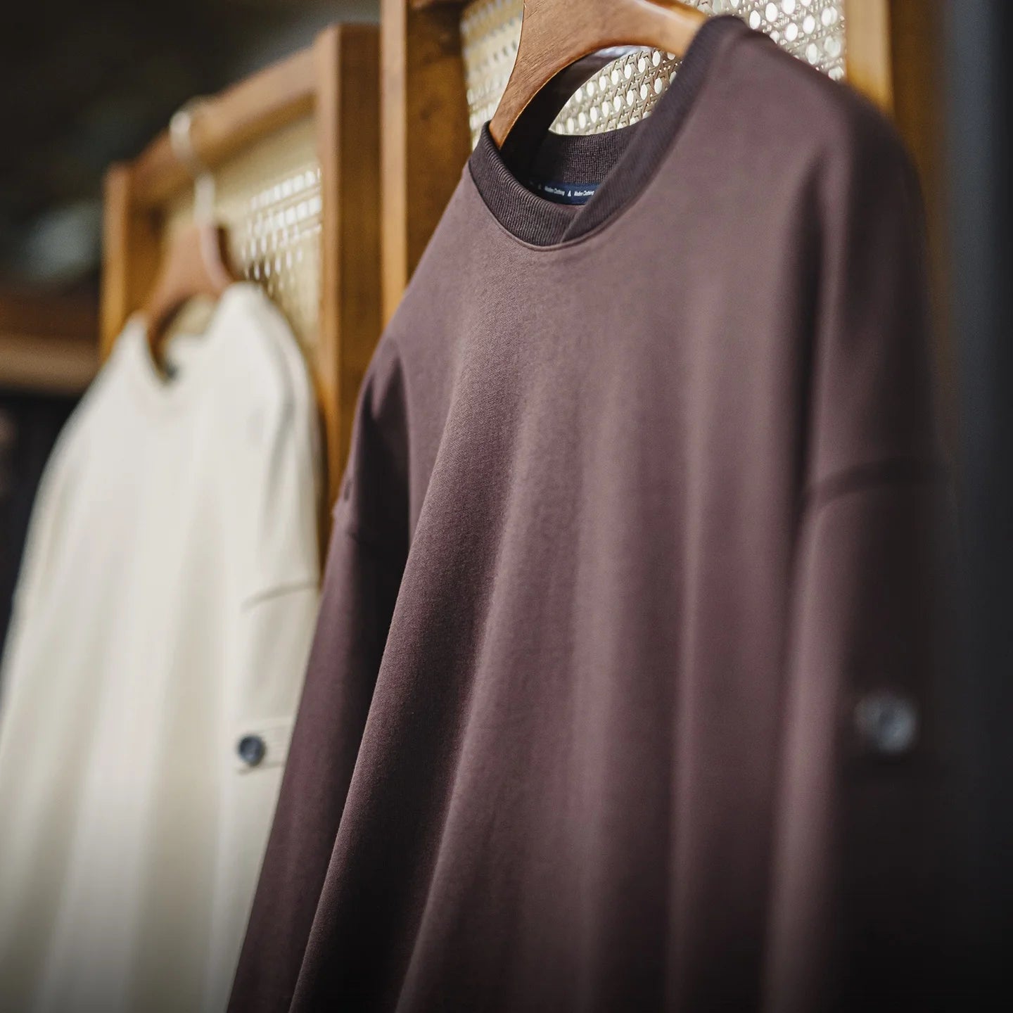 Maden Men's V-Neck T-Shirt Long Sleeve Pullover Solid Color Casual Basic Base Layer For Spring Autumn Soft Breathable Top