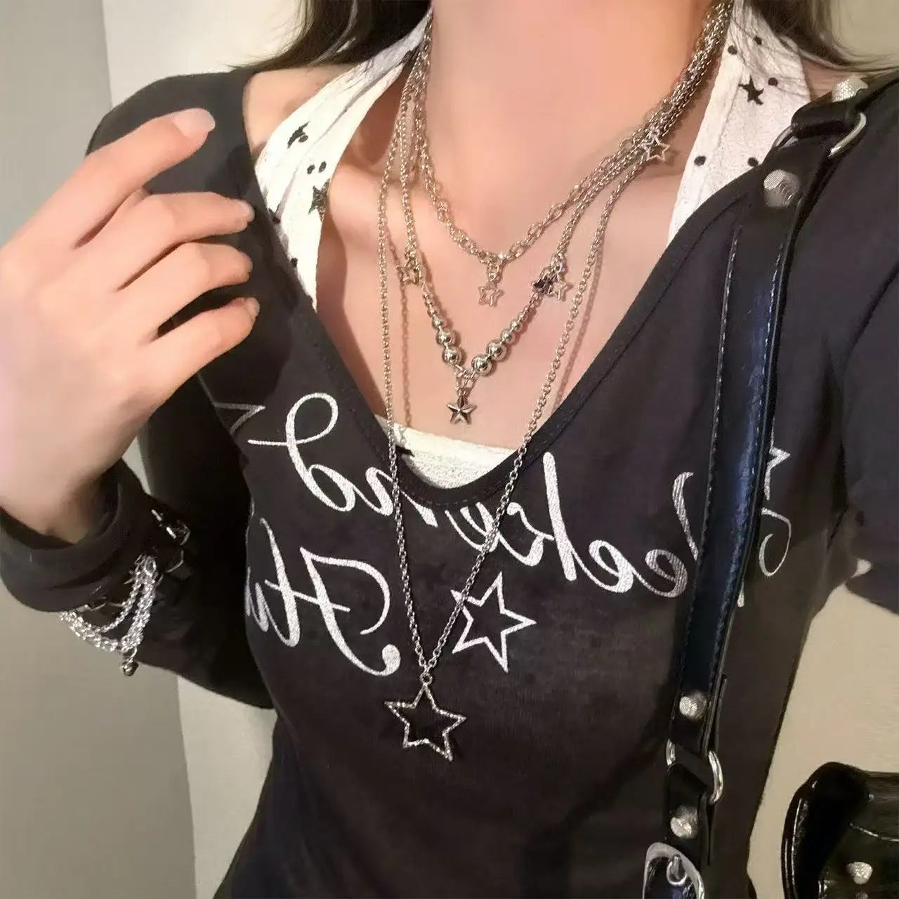 Women's Trendy Y2K Vintage Goth Star Pendant Necklace Multi Layered Simple Metal Chain Charm Statement Jewelry Gift
