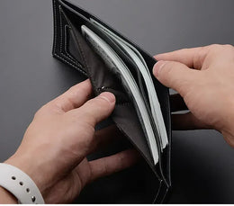 Ultra Thin Mens Wallet Leather Bifold Compact Cash Holder for Men with Coin Pocket