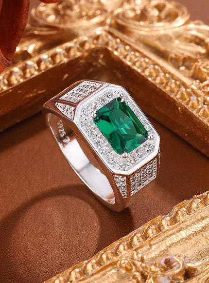 KissIcon Unisex Classic Green CZ Ring - Perfect Gift