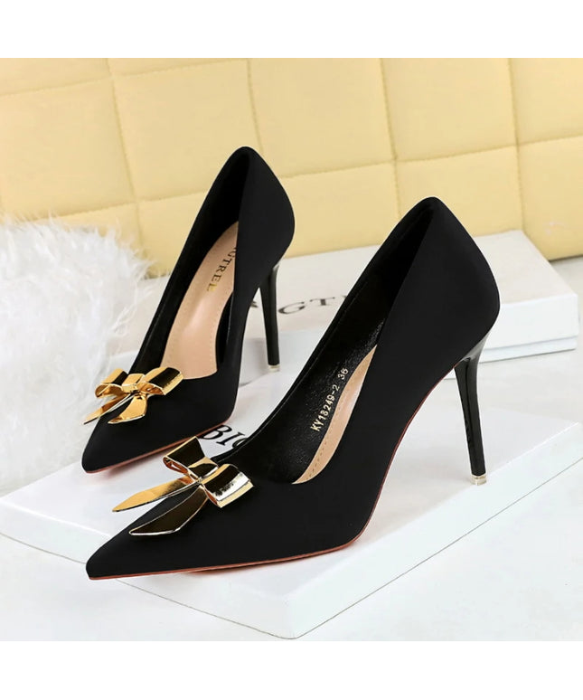 Fashionable Pointed High Heels Metal Bow Thin Heels
